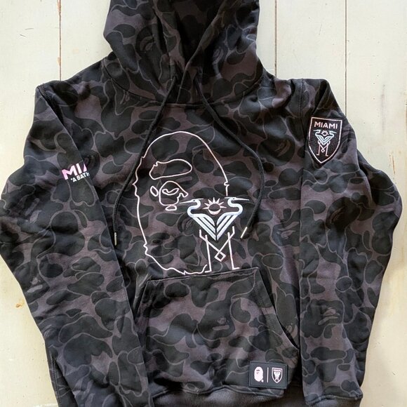 NWT: BAPE (BATHING APE®) X Inter Miami CF Camo Pullover Hoodie Black - Size M - Picture 1 of 10